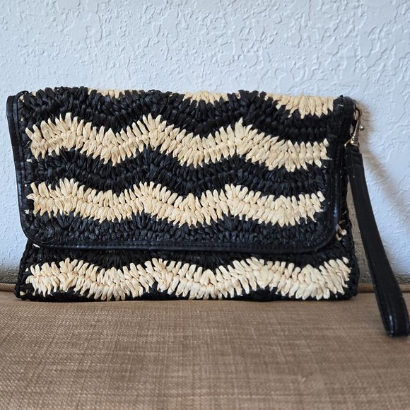 Shiraleah Woven Jute Chevron Clutch Wristlet, EUC - Picture 1 of 15